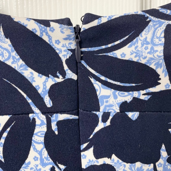 Liz Claiborne Floral Sleeveless Dress Size 8 Navy Blue - Picture 4 of 4